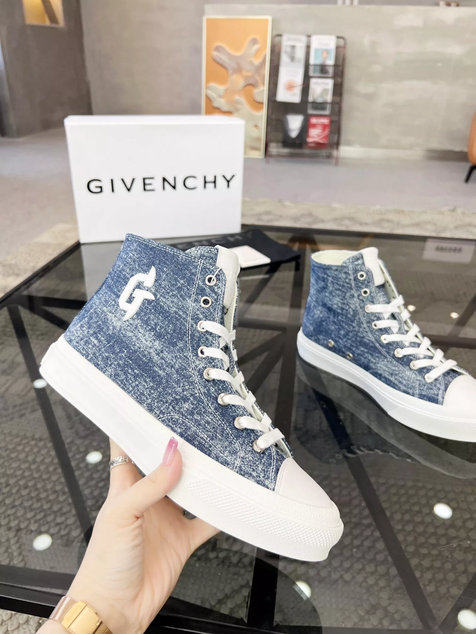 givenchy high tops chaussures pour homme s_12b4aab3